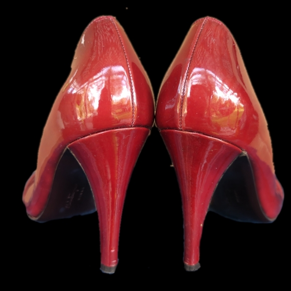 Salvatore Ferragamo Blood Red Peep Toe Heels **see description for size** - Picture 4 of 8